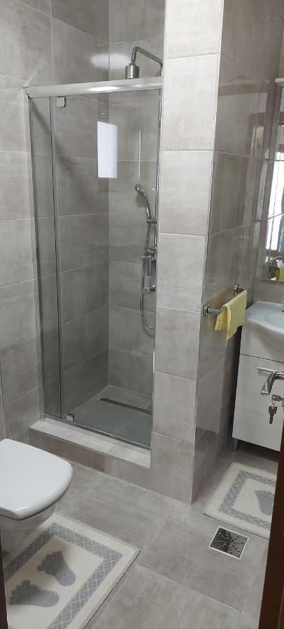 Holiday home Zander House Peceneaga
